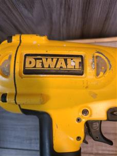 DEWALT D51256 Acceptable Buya